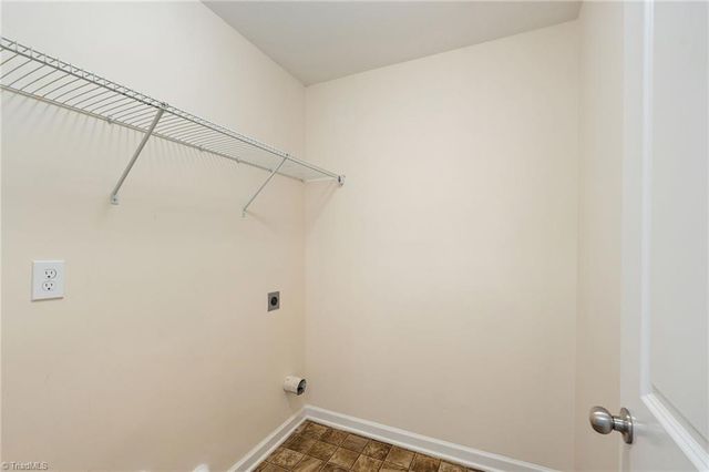 5027 Hogan Point Court, Winston-salem, NC 27127