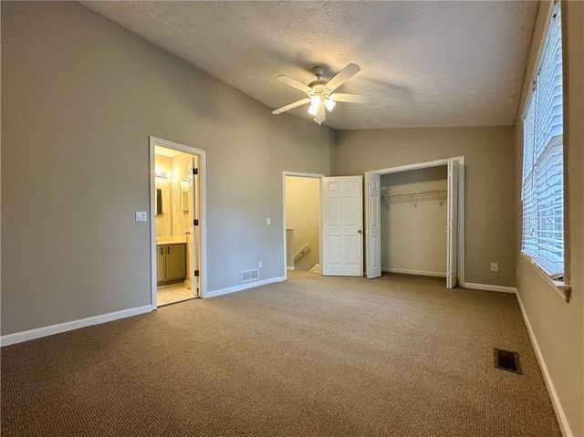1016 Kennesborough Road NW, Kennesaw, GA 30144