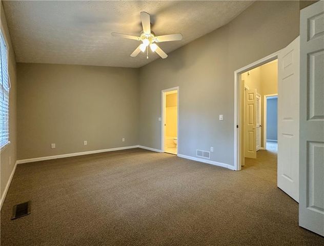 1016 Kennesborough Road NW, Kennesaw, GA 30144