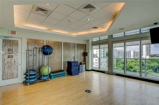 1111 SW 1st Ave 2118, Miami, FL 33130