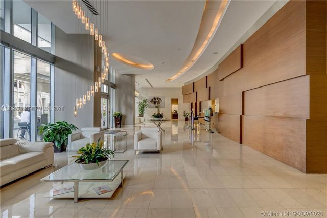 1111 SW 1st Ave 2118, Miami, FL 33130