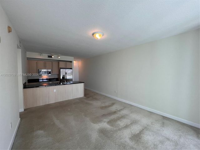 1111 SW 1st Ave 2118, Miami, FL 33130