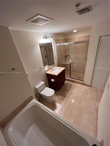 1111 SW 1st Ave 2118, Miami, FL 33130
