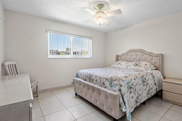 721 LORI Drive 208, Palm Springs, FL 33461