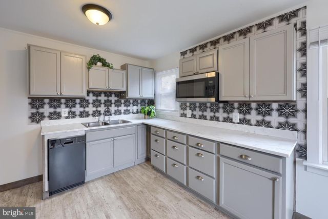 1802 FILBERT ST, York, PA 17404