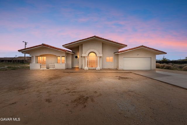 10448 Oleander Avenue, California City, CA 93505