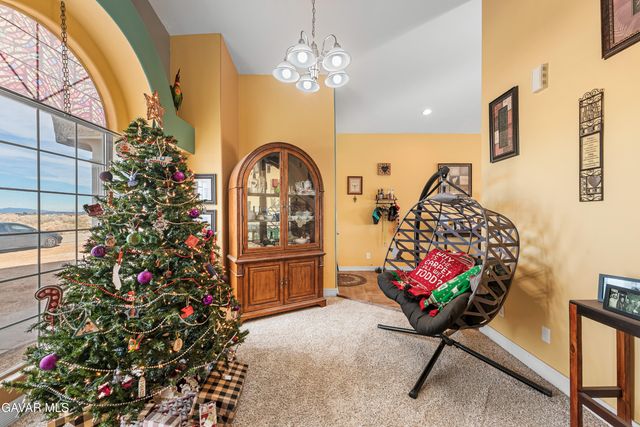 10448 Oleander Avenue, California City, CA 93505