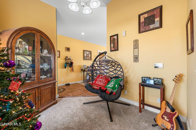 10448 Oleander Avenue, California City, CA 93505