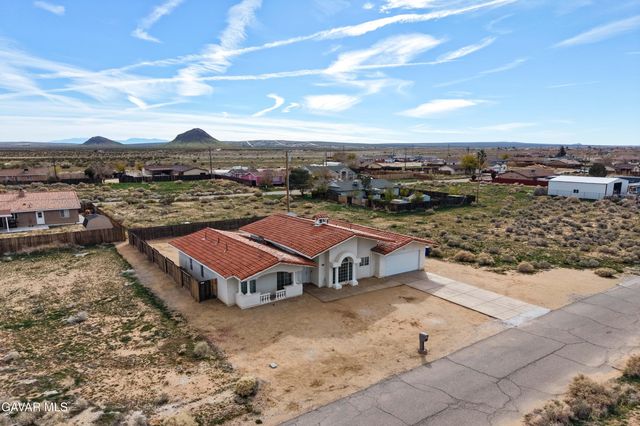 10448 Oleander Avenue, California City, CA 93505