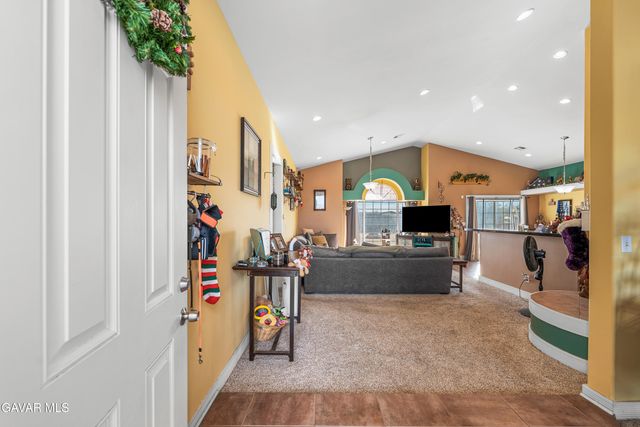 10448 Oleander Avenue, California City, CA 93505