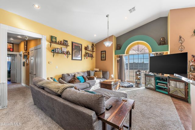 10448 Oleander Avenue, California City, CA 93505