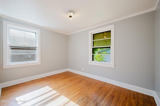 3316 Algonquin Pkwy, Louisville, KY 40211