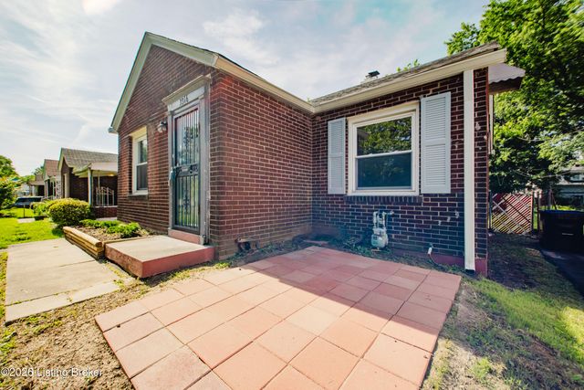 3316 Algonquin Pkwy, Louisville, KY 40211