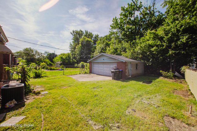 3316 Algonquin Pkwy, Louisville, KY 40211