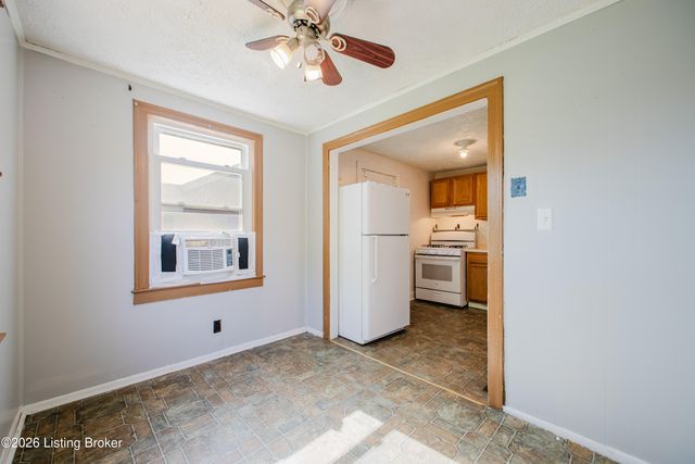 3316 Algonquin Pkwy, Louisville, KY 40211