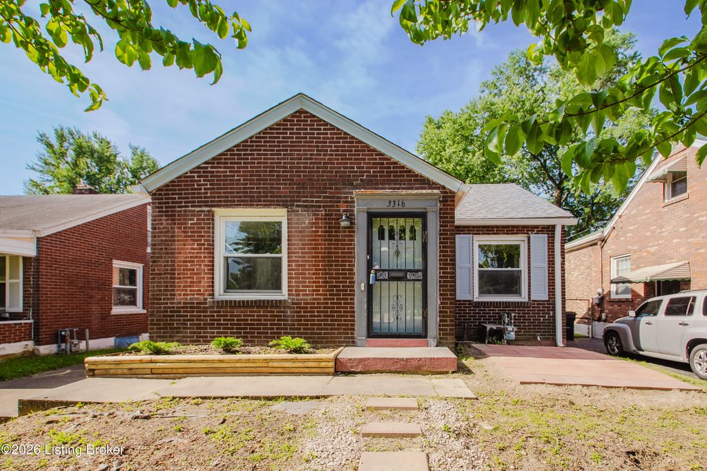 3316 Algonquin Pkwy, Louisville, KY 40211