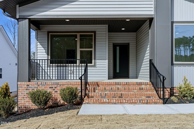 113 Ottawa Drive, Louisburg, NC 27549