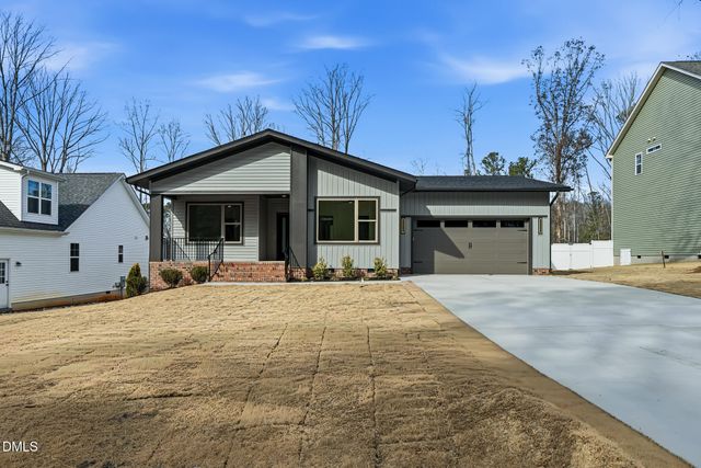 113 Ottawa Drive, Louisburg, NC 27549