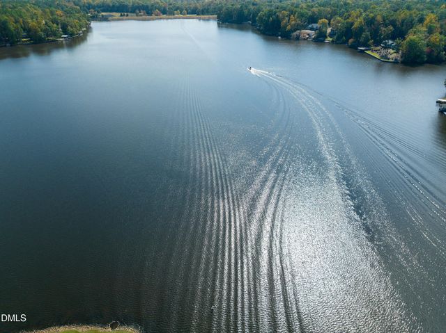 113 Ottawa Drive, Louisburg, NC 27549