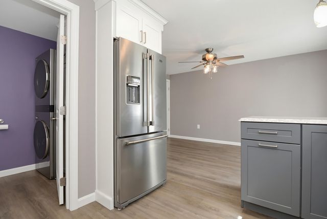 20 Olde Country Village Road, Londonderry, NH 03053