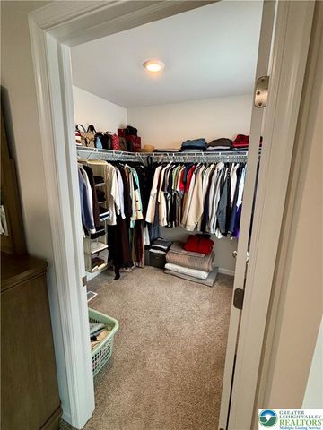 1237 MARTIN Road, Upper Macungie Twp, PA 18031