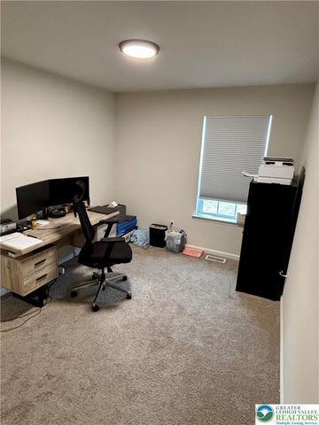 1237 MARTIN Road, Upper Macungie Twp, PA 18031