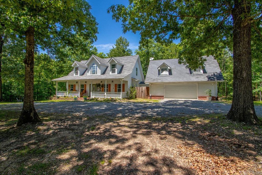 1500 Elmwood Road, Benton, AR 72015