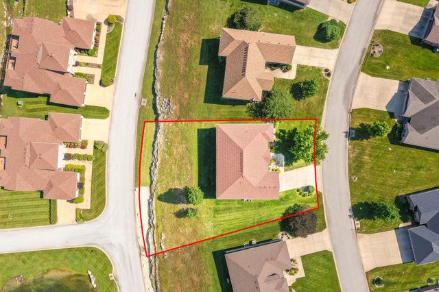 185 Stoney Pointe Drive, Hollister, MO 65672