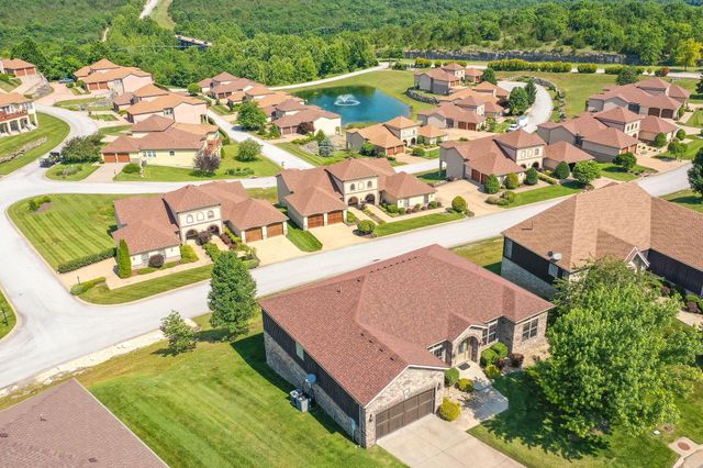 185 Stoney Pointe Drive, Hollister, MO 65672