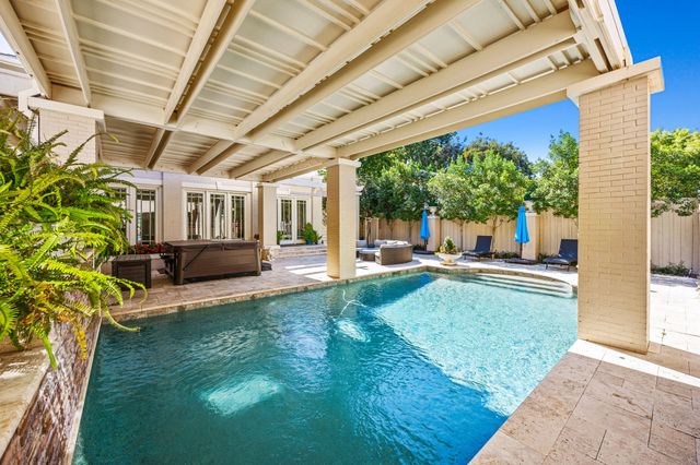 5617 Swiss Avenue, Dallas, TX 75214