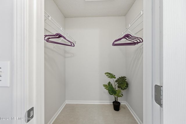 13762 SEA MIST Drive, Jacksonville, FL 32224