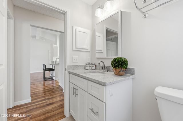 13762 SEA MIST Drive, Jacksonville, FL 32224