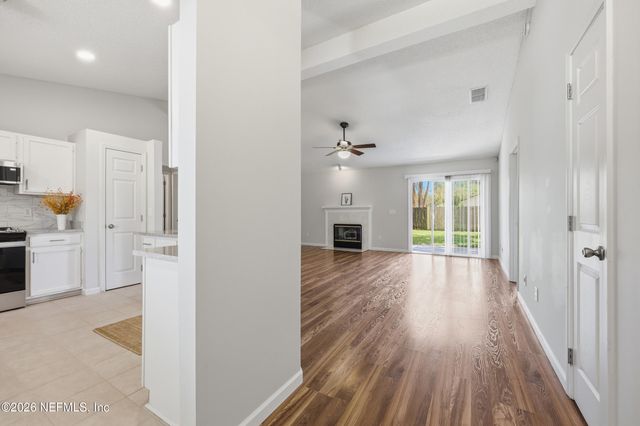 13762 SEA MIST Drive, Jacksonville, FL 32224