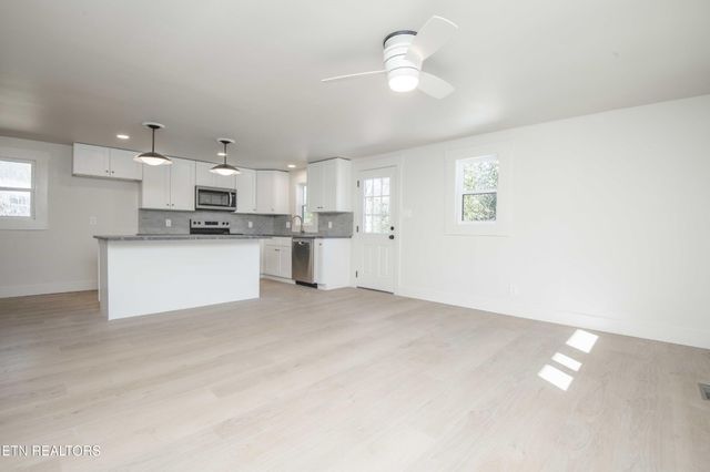 6223 Babelay Rd, Knoxville, TN 37924