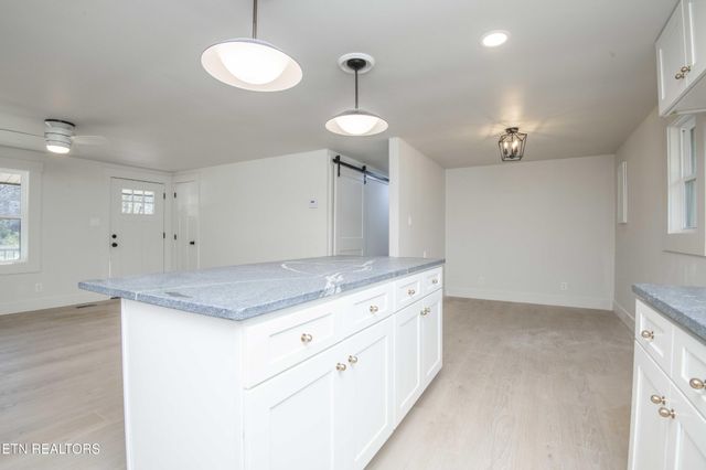 6223 Babelay Rd, Knoxville, TN 37924