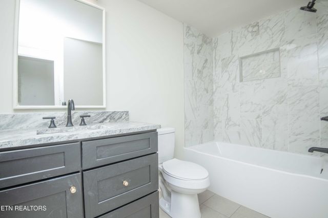 6223 Babelay Rd, Knoxville, TN 37924