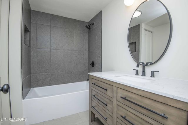 6223 Babelay Rd, Knoxville, TN 37924