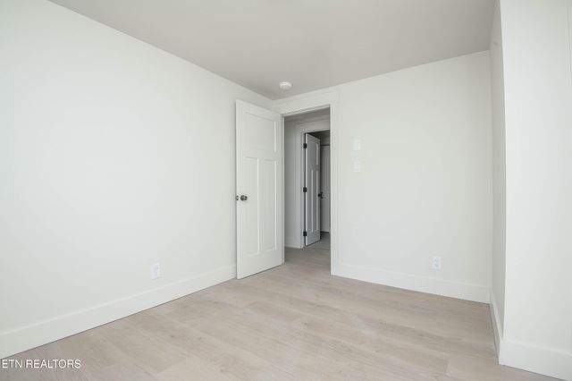 6223 Babelay Rd, Knoxville, TN 37924