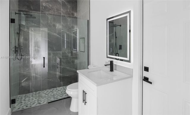 633 S WABASSO, Lehigh Acres, FL 33974