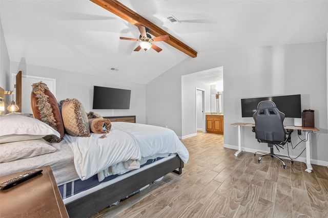 1 Still Glen Court, The Woodlands, TX 77381