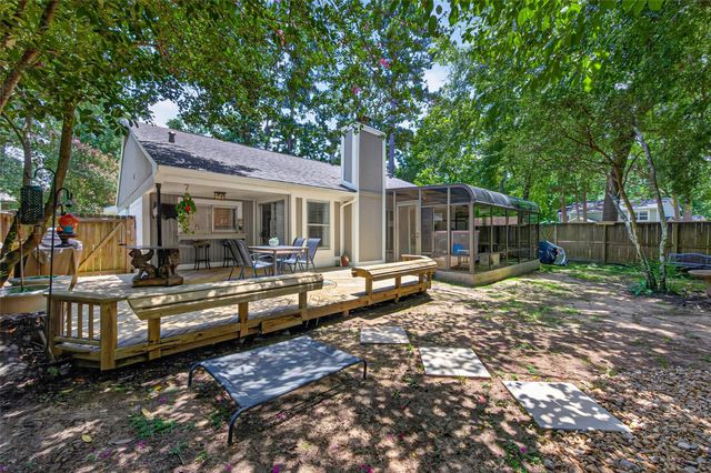 1 Still Glen Court, The Woodlands, TX 77381