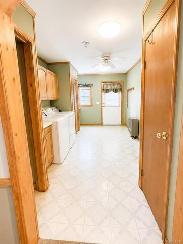 702 Budd Road, Woodbourne, NY 12788