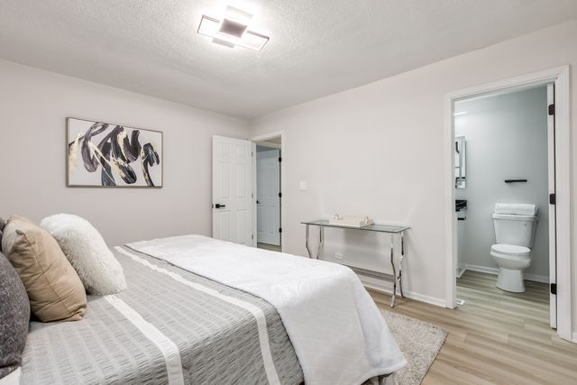 1842 Nautilus Lane, Hanover Park, IL 60133