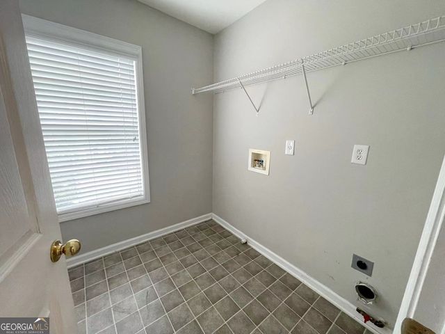 401 Norton Crossing, Woodstock, GA 30188
