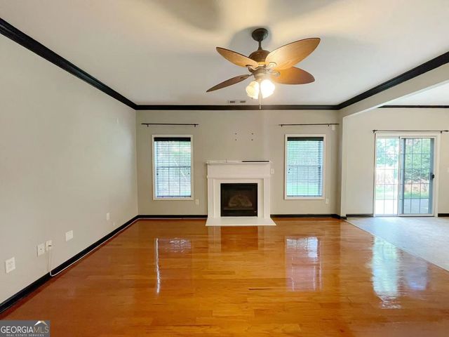401 Norton Crossing, Woodstock, GA 30188