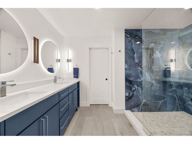 102 Jackson Cir, Louisville, CO 80027