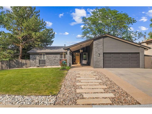 102 Jackson Cir, Louisville, CO 80027