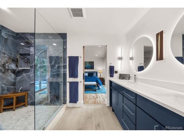 102 Jackson Cir, Louisville, CO 80027