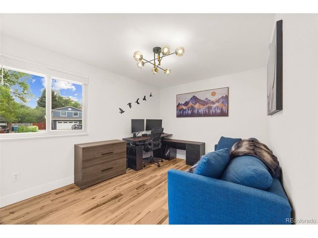 102 Jackson Cir, Louisville, CO 80027