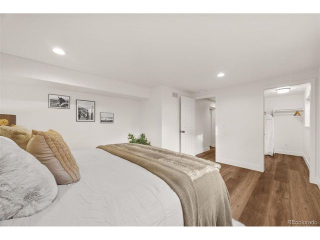 102 Jackson Cir, Louisville, CO 80027